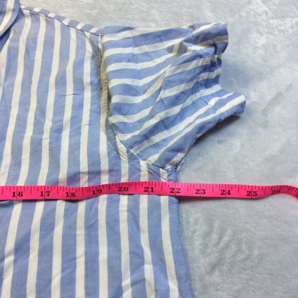 Uniqlo Shirt Size M Womans Blue White Striped Linen Blend Short Sleeve Cropped - Picture 12 of 15